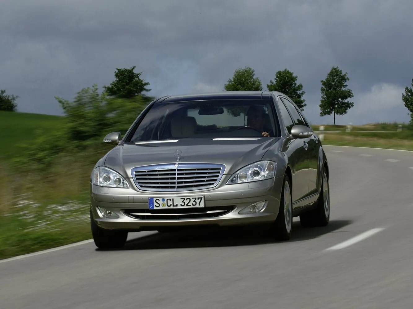 V (W221) (2005-2009)