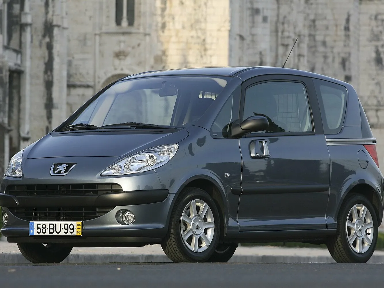 Peugeot 1007 