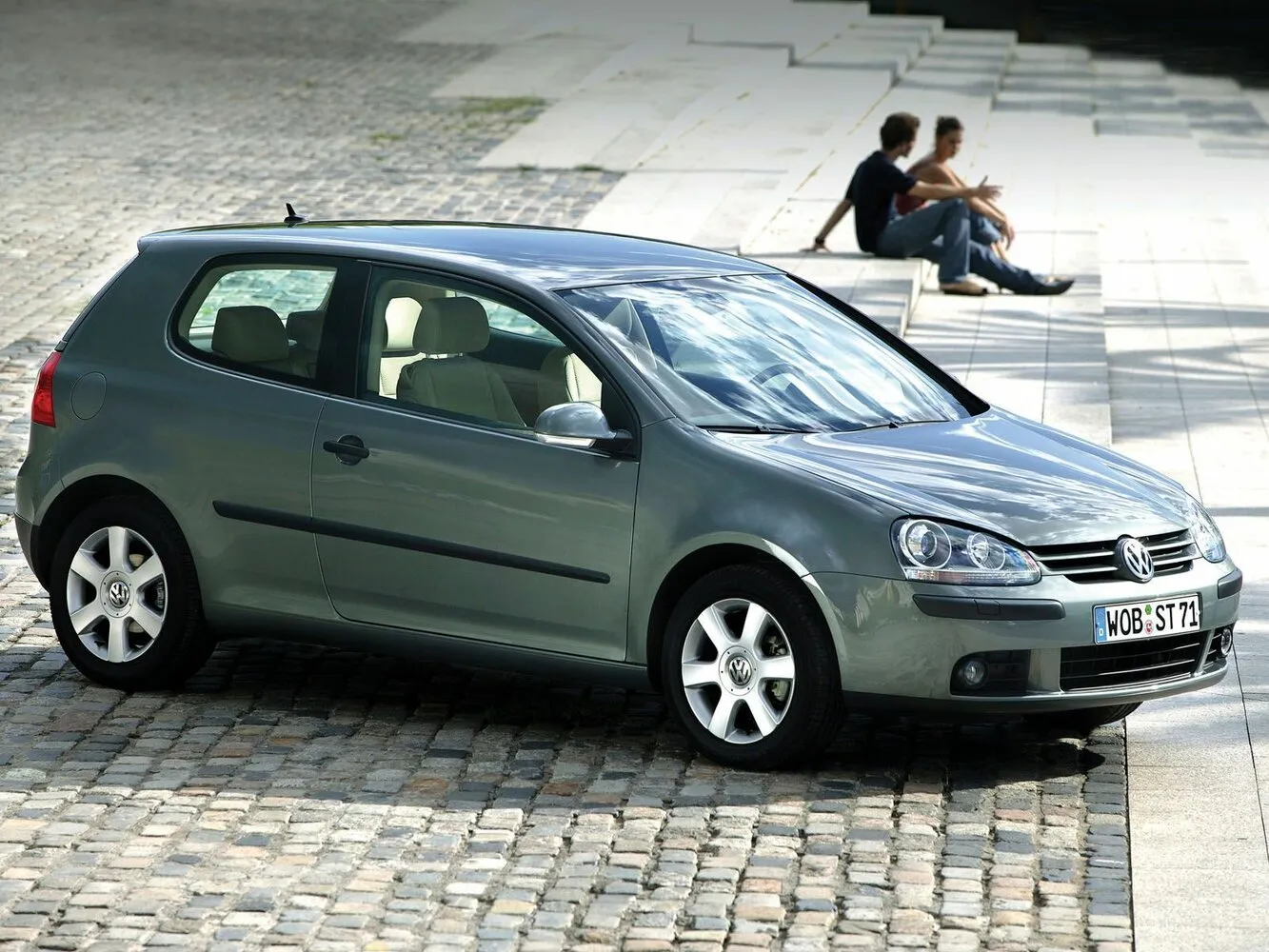 Volkswagen Golf 1.6 MT (115 л.с.)
