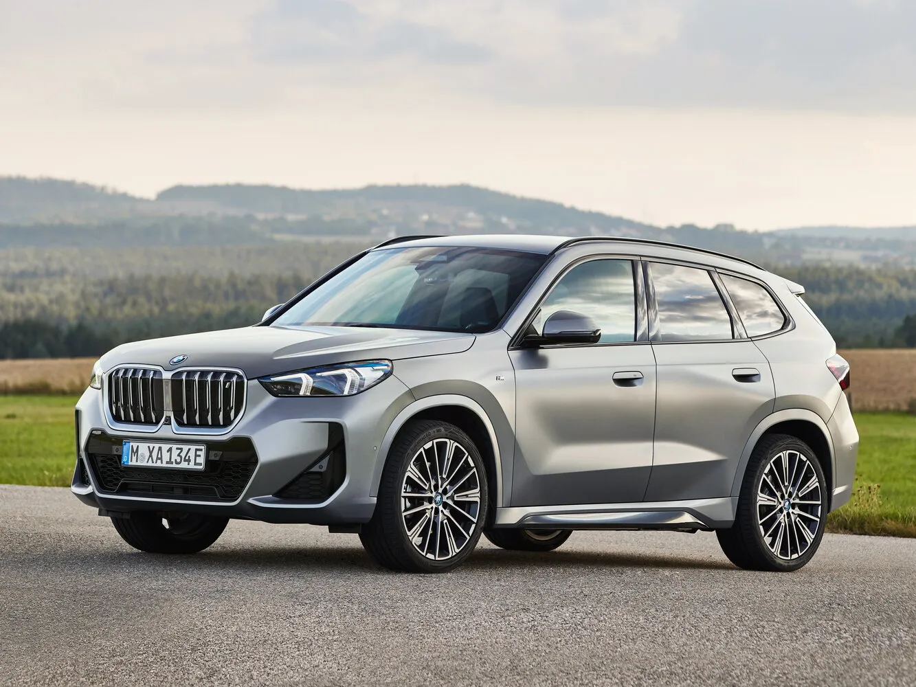 BMW iX1 