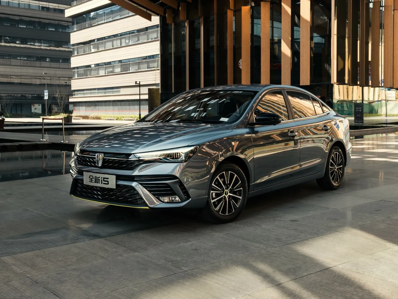 Roewe i5 I Рестайлинг