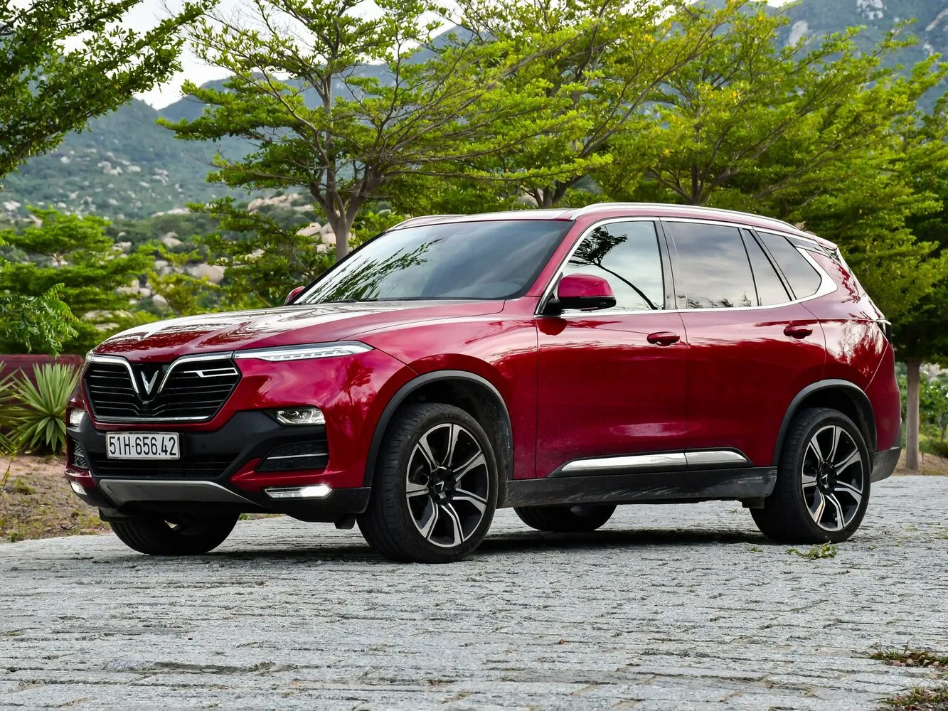 VinFast LUX SA2.0 