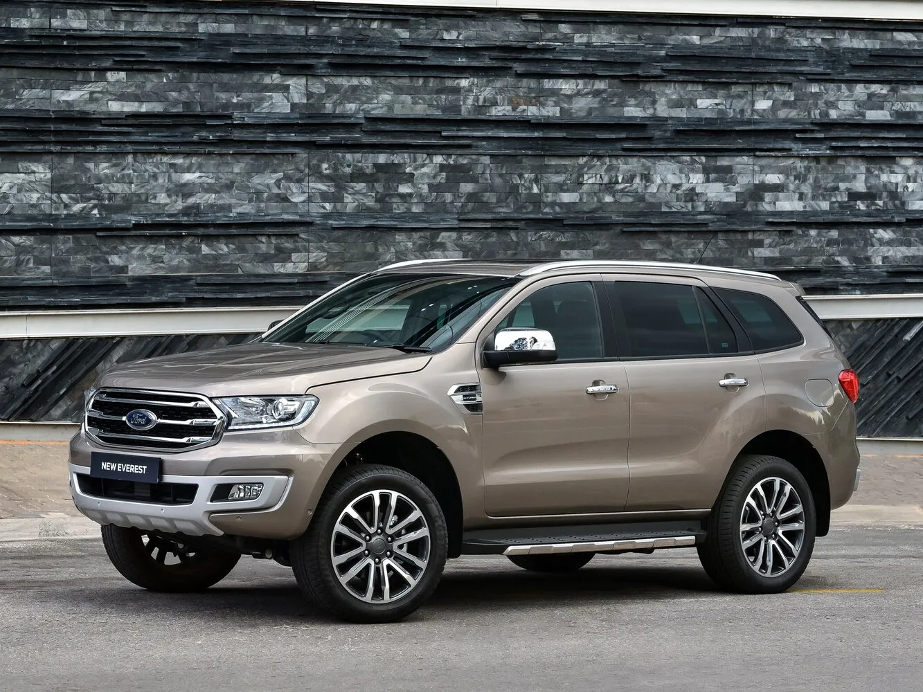 Ford Everest II Рестайлинг