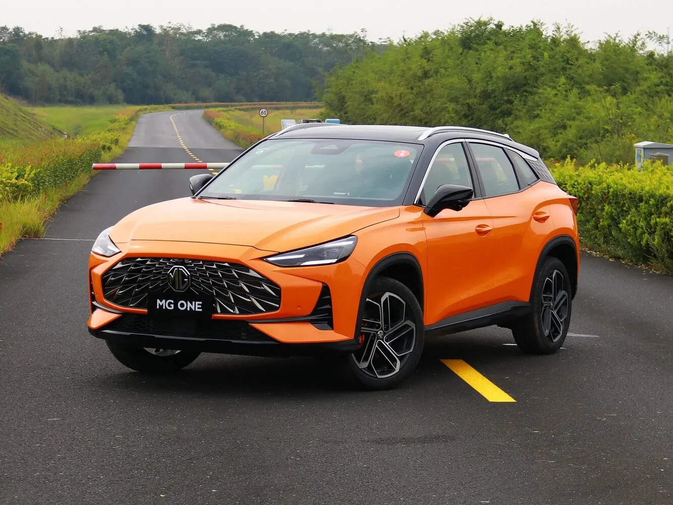 MG One 