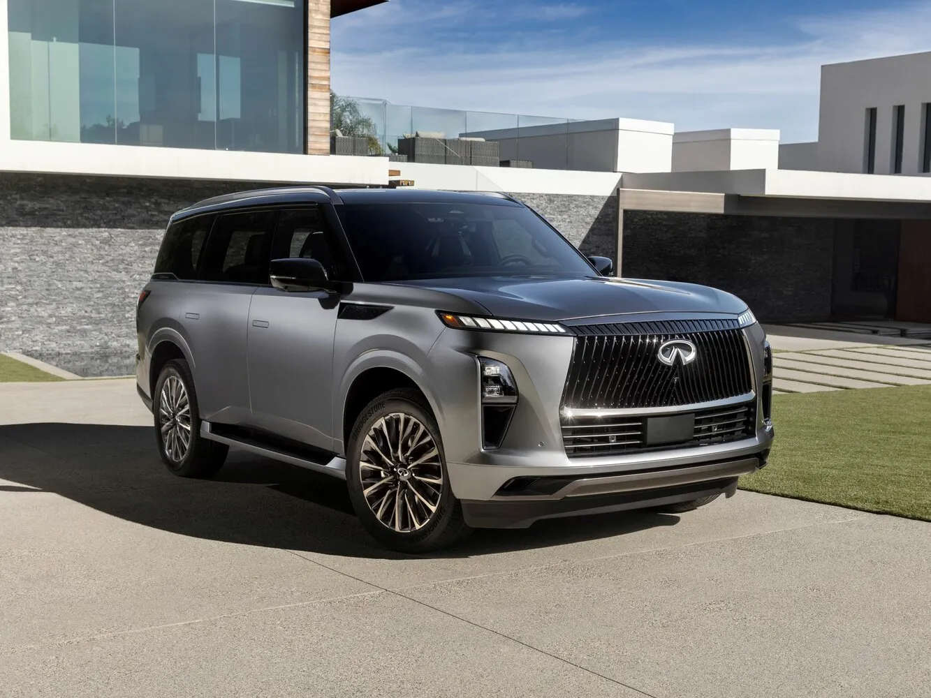 Infiniti QX80 II