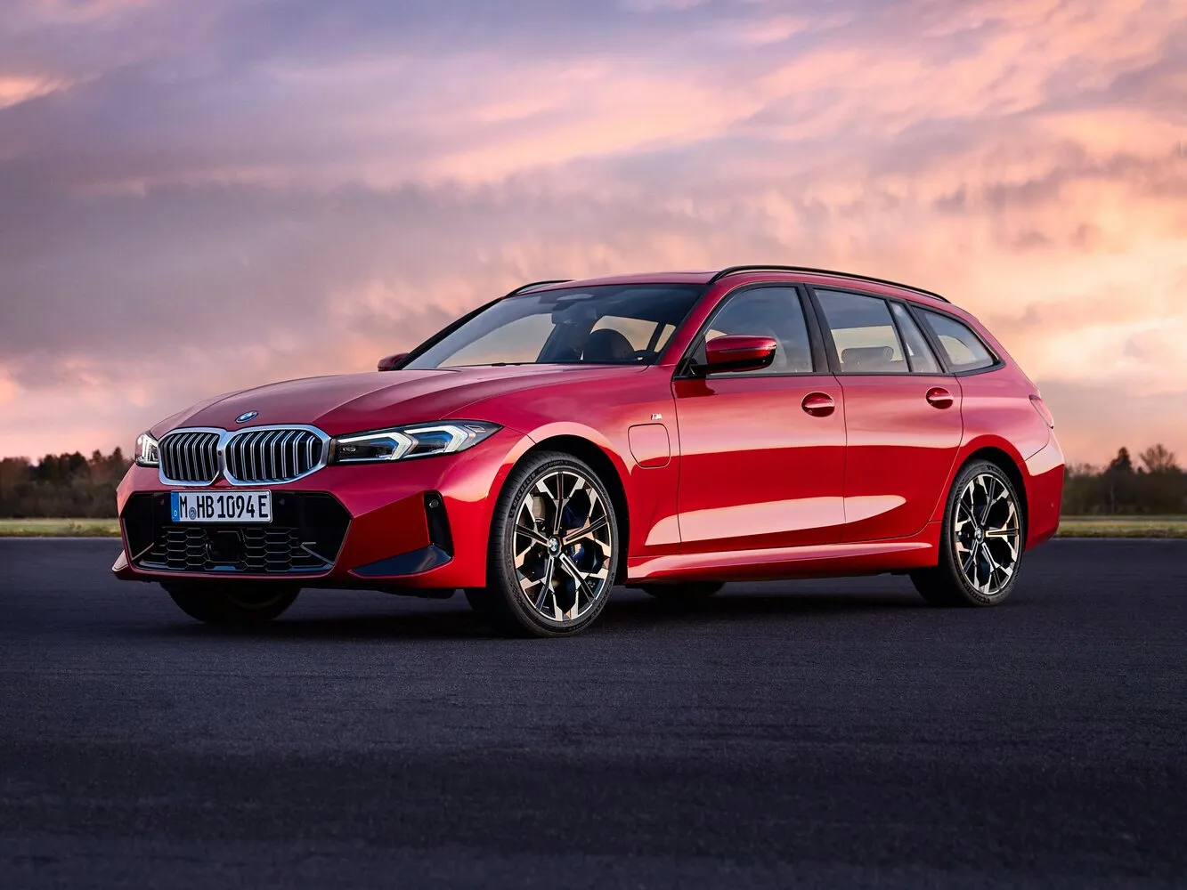 BMW 3 серии M340i xDrive 3.0 AT (392 л.с.) 4WD