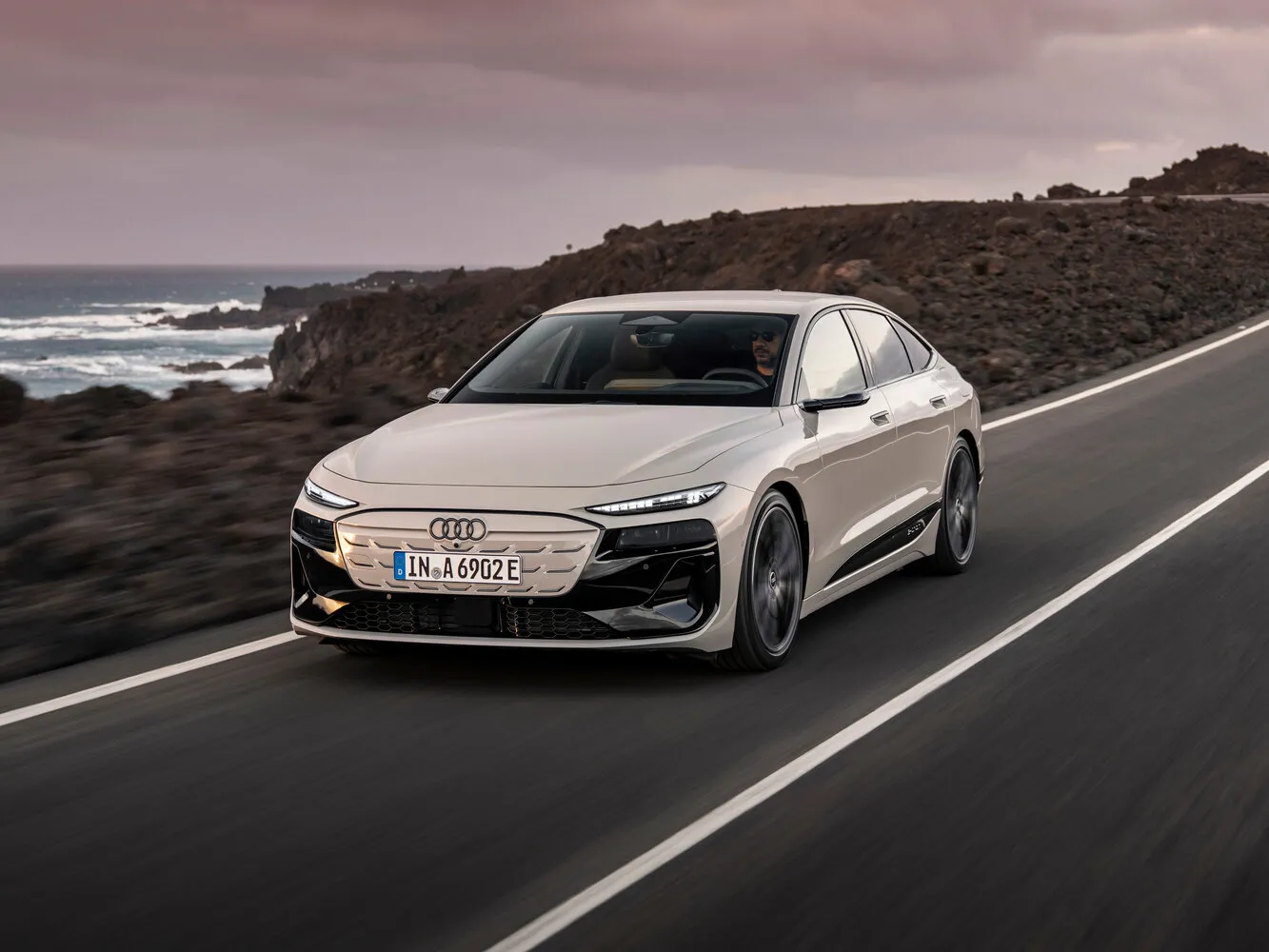 Audi A6 e-tron