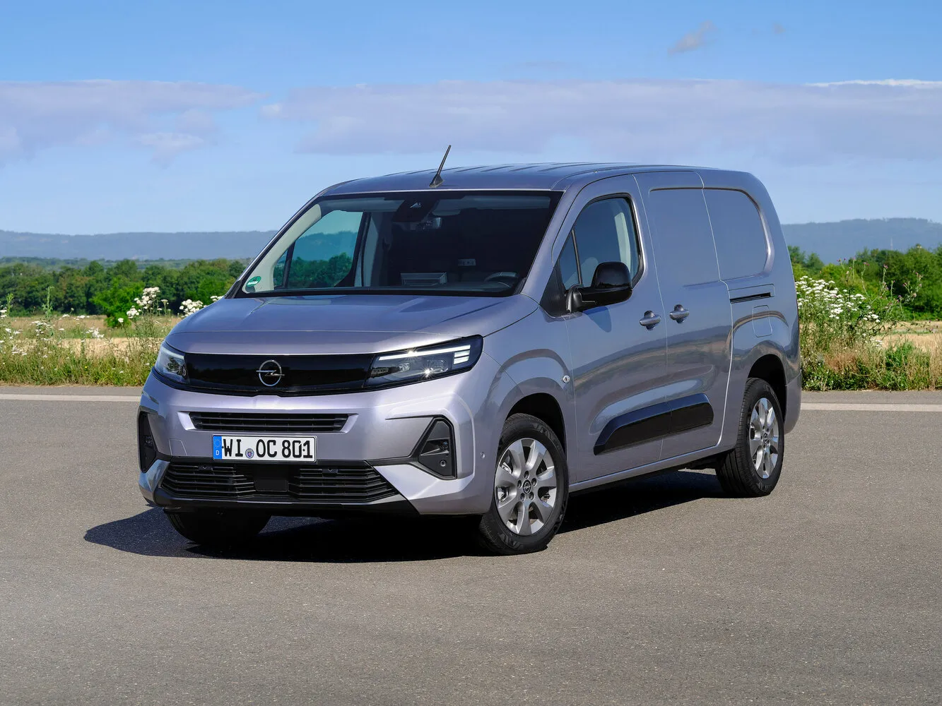 Opel Combo XL Electro AT (100.0 кВт)