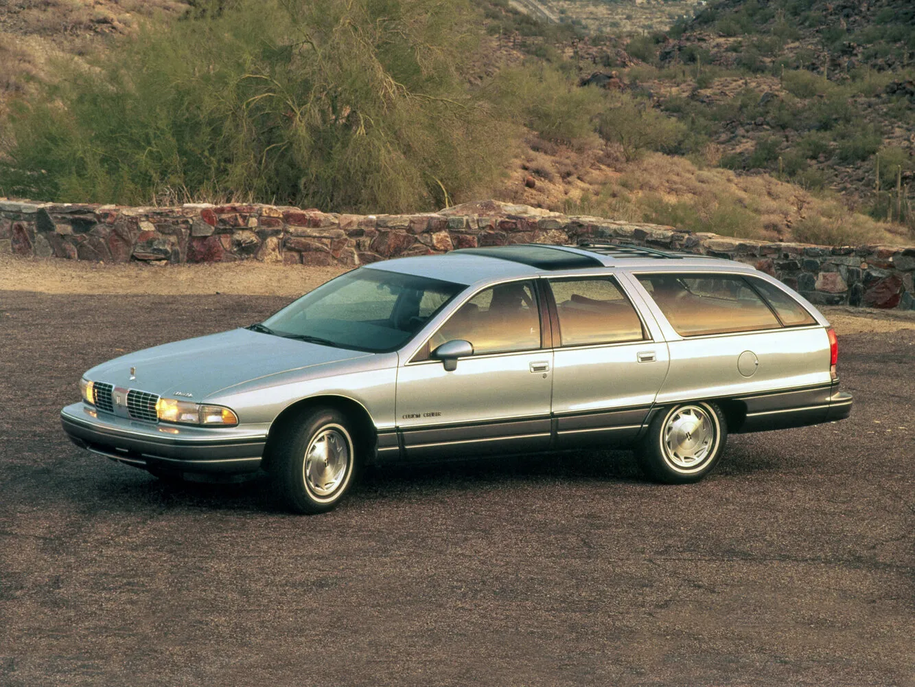 Oldsmobile Custom Cruiser III