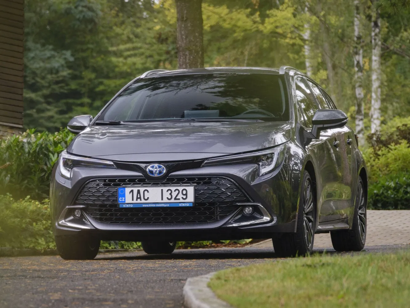 Toyota Corolla XII (E210) Рестайлинг