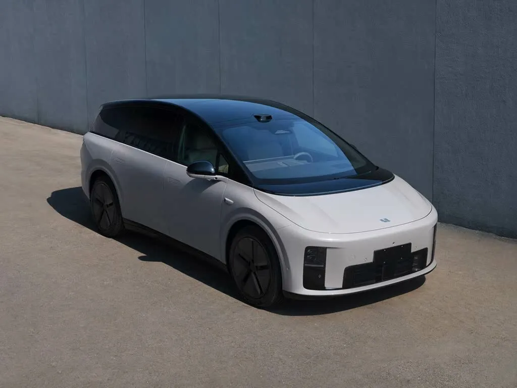 Li Auto (Lixiang) i8