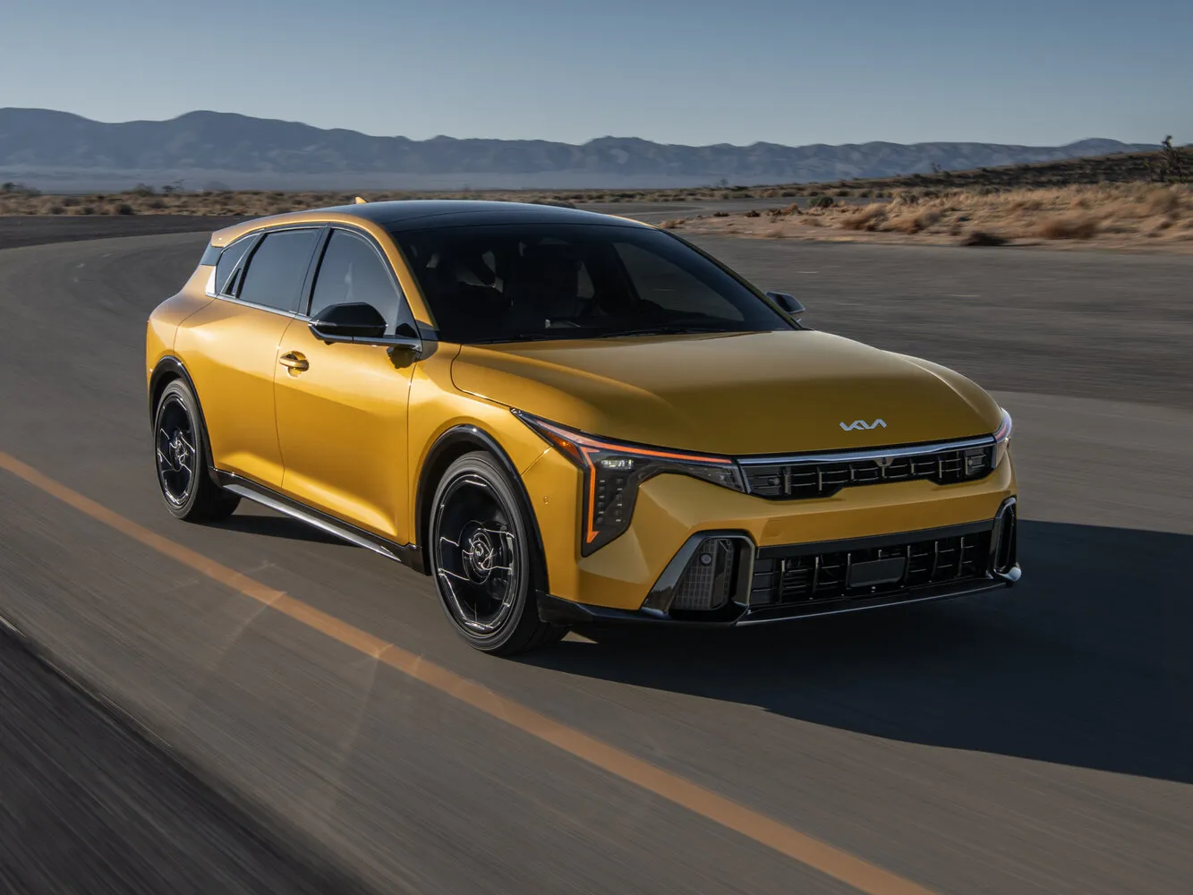 Kia K4 