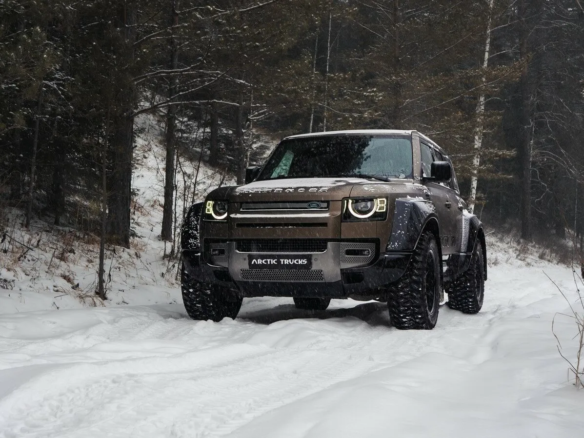 Land Rover Defender Arctic Trucks AT35 3.0 AT (400 л.с.) 4WD