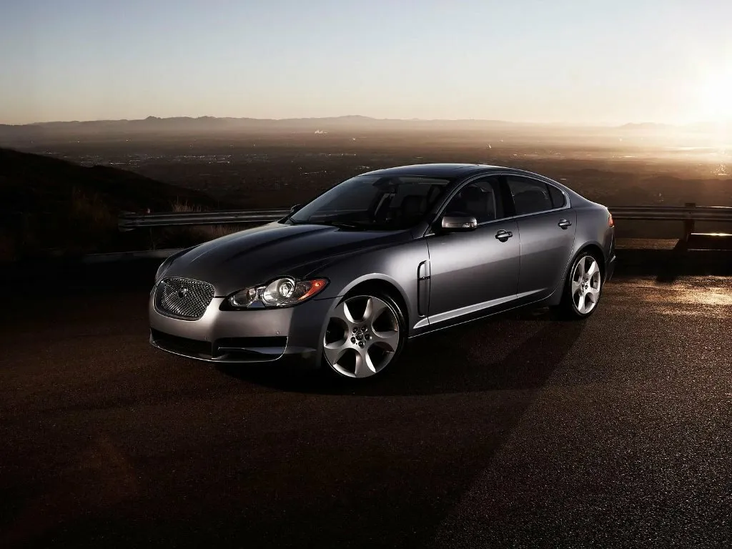 Jaguar XF I