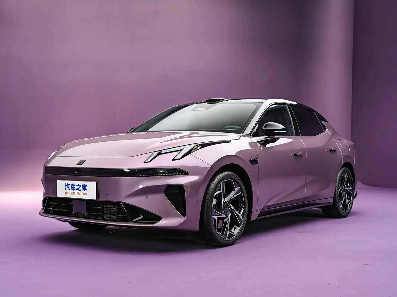 Lynk & Co 07