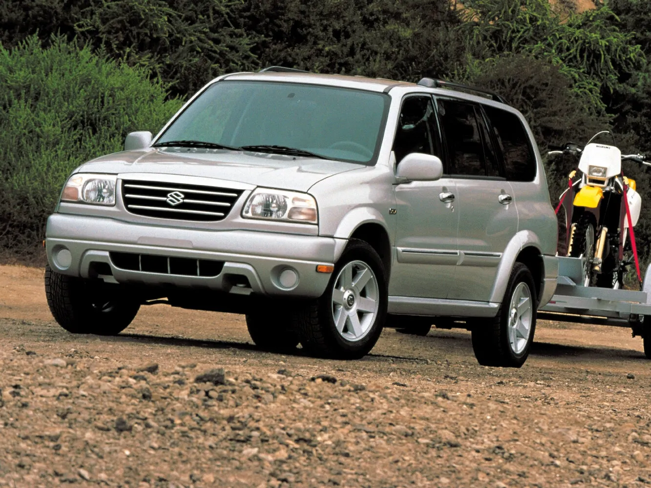 Suzuki XL7 I