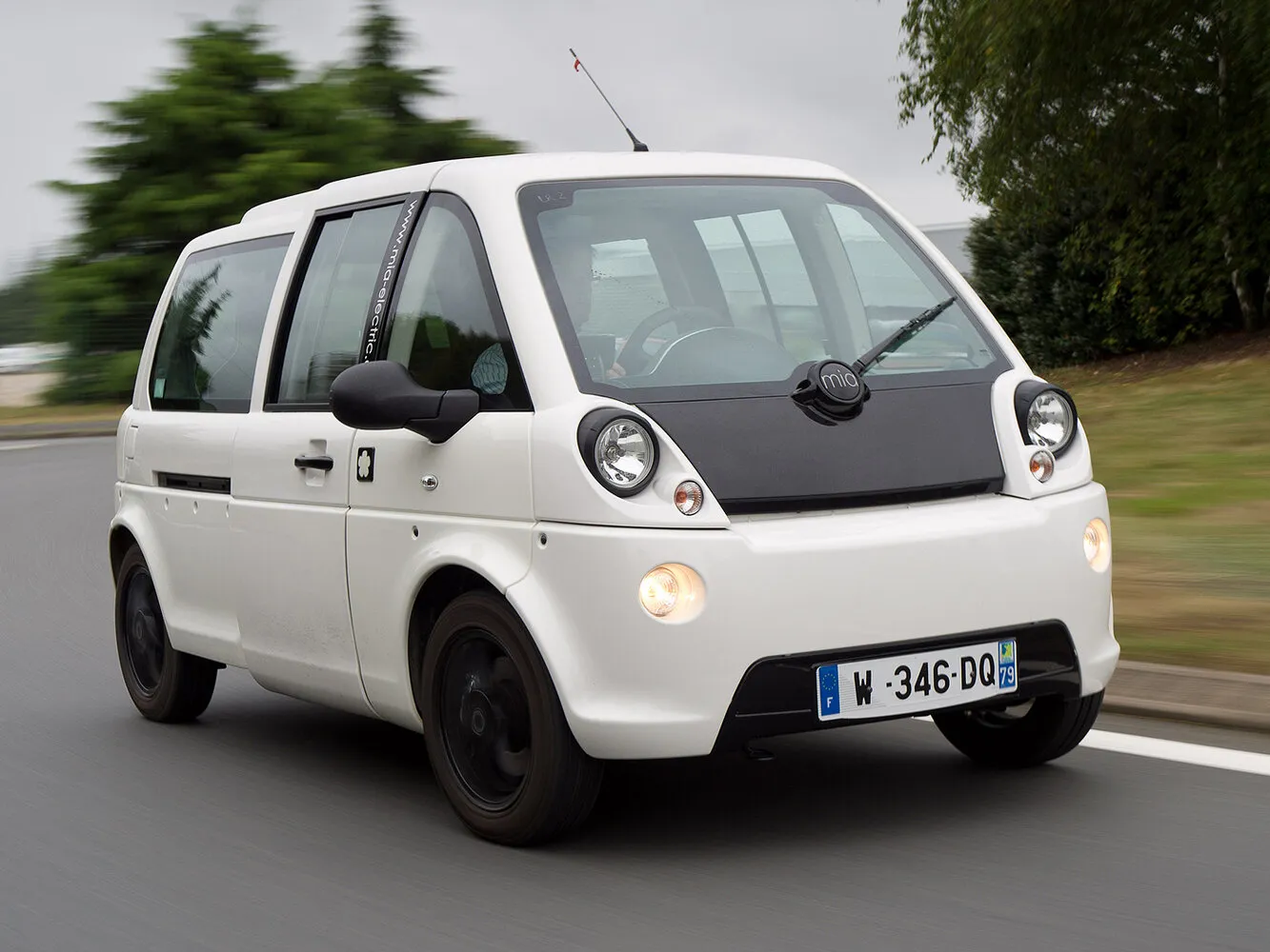 Mia Electric 