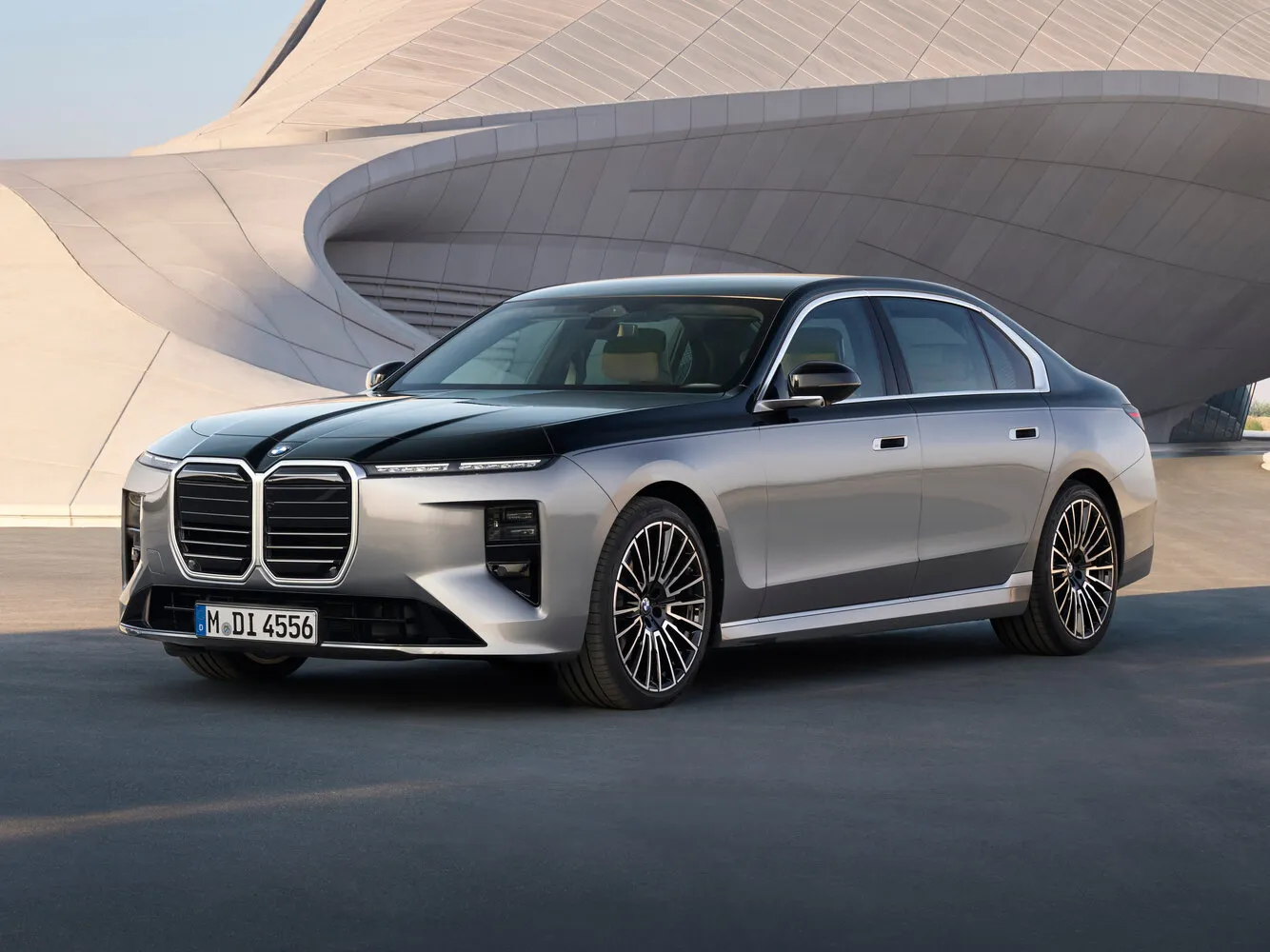 BMW 7 серии VII (G70) Рестайлинг