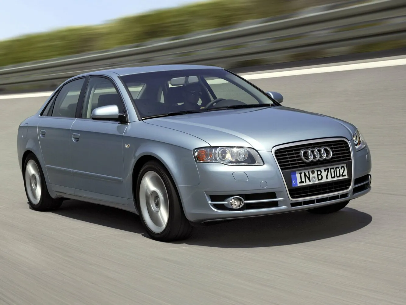 Audi A4 III (B7)