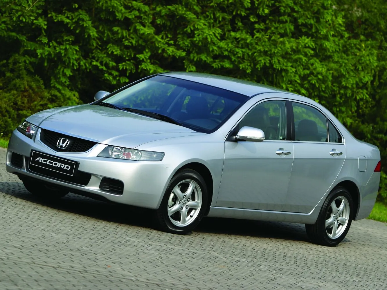 Honda Accord VII