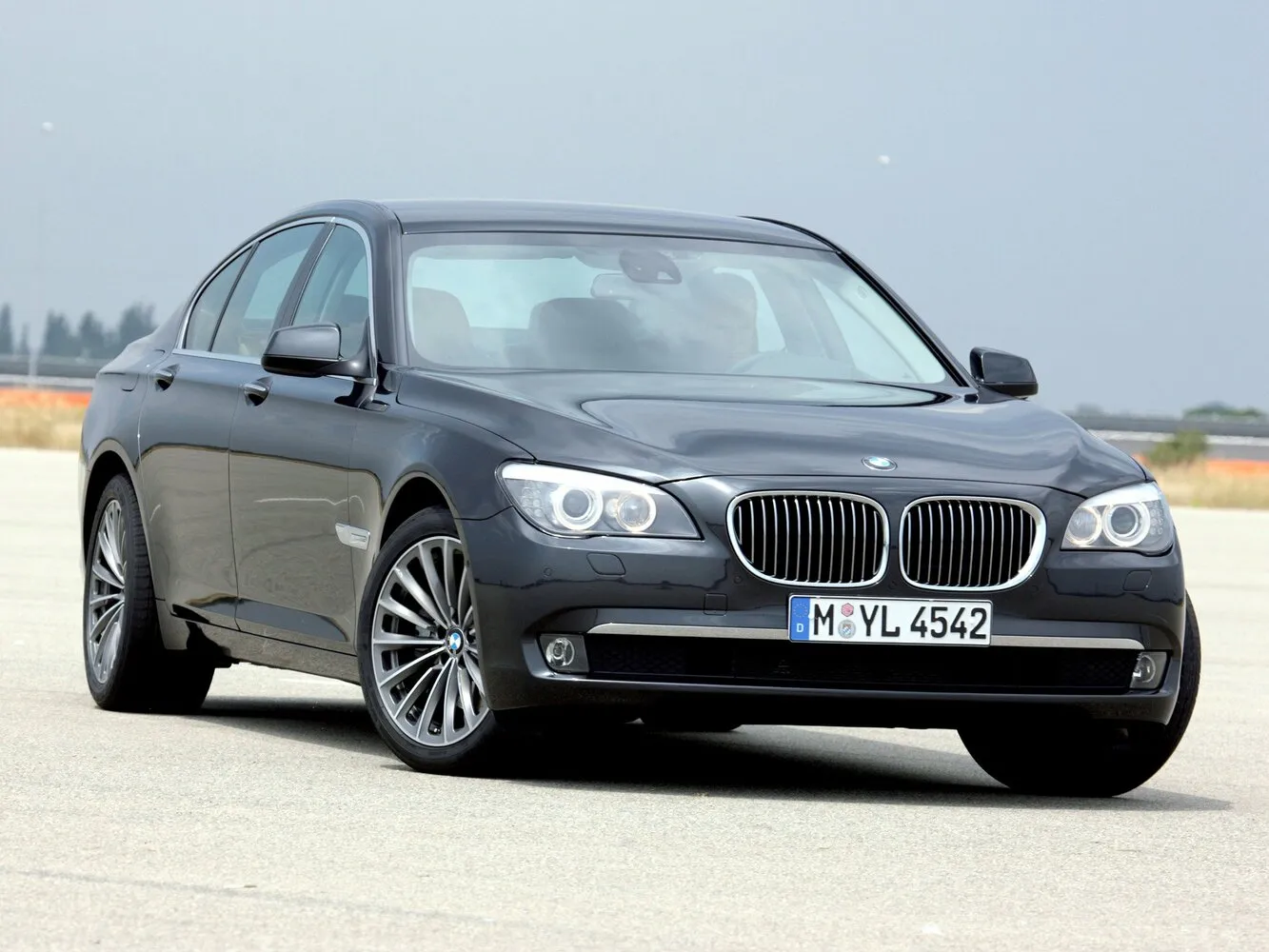 BMW 7 серии V (F01/F02/F04)