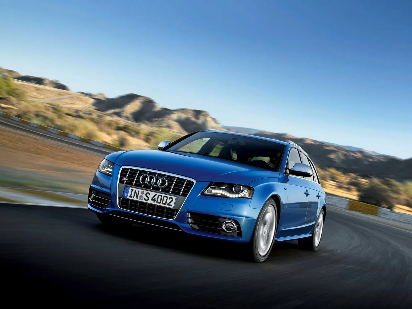 Audi S4 3.0 MT (333 л.с.) 4WD