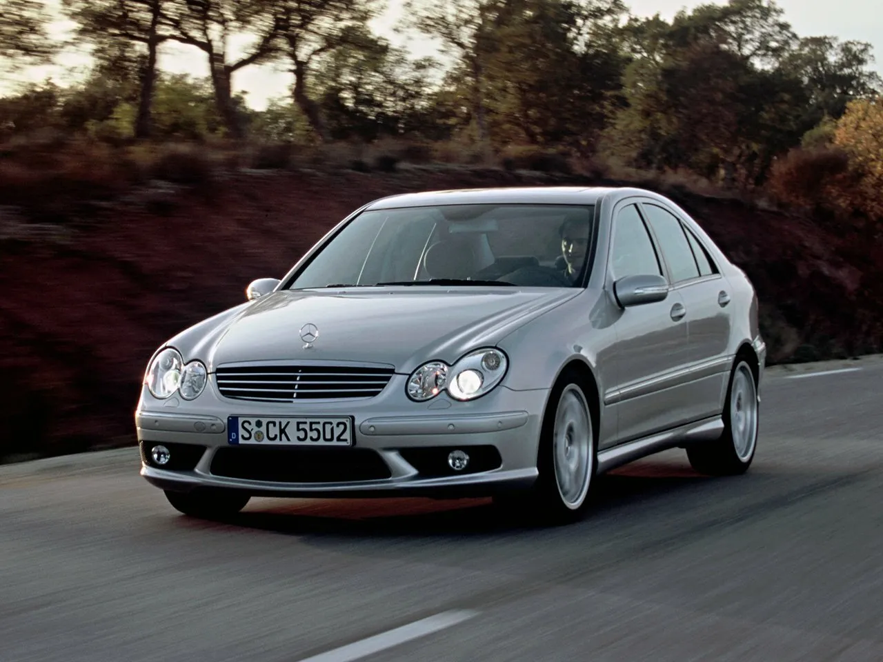 Mercedes-Benz C-Класс AMG 55 AMG 5.4 AT (367 л.с.)