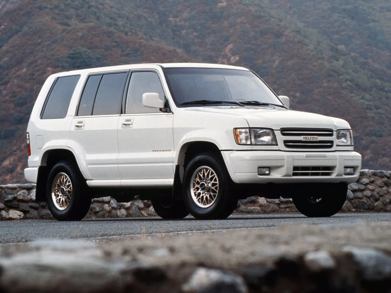Isuzu Trooper II