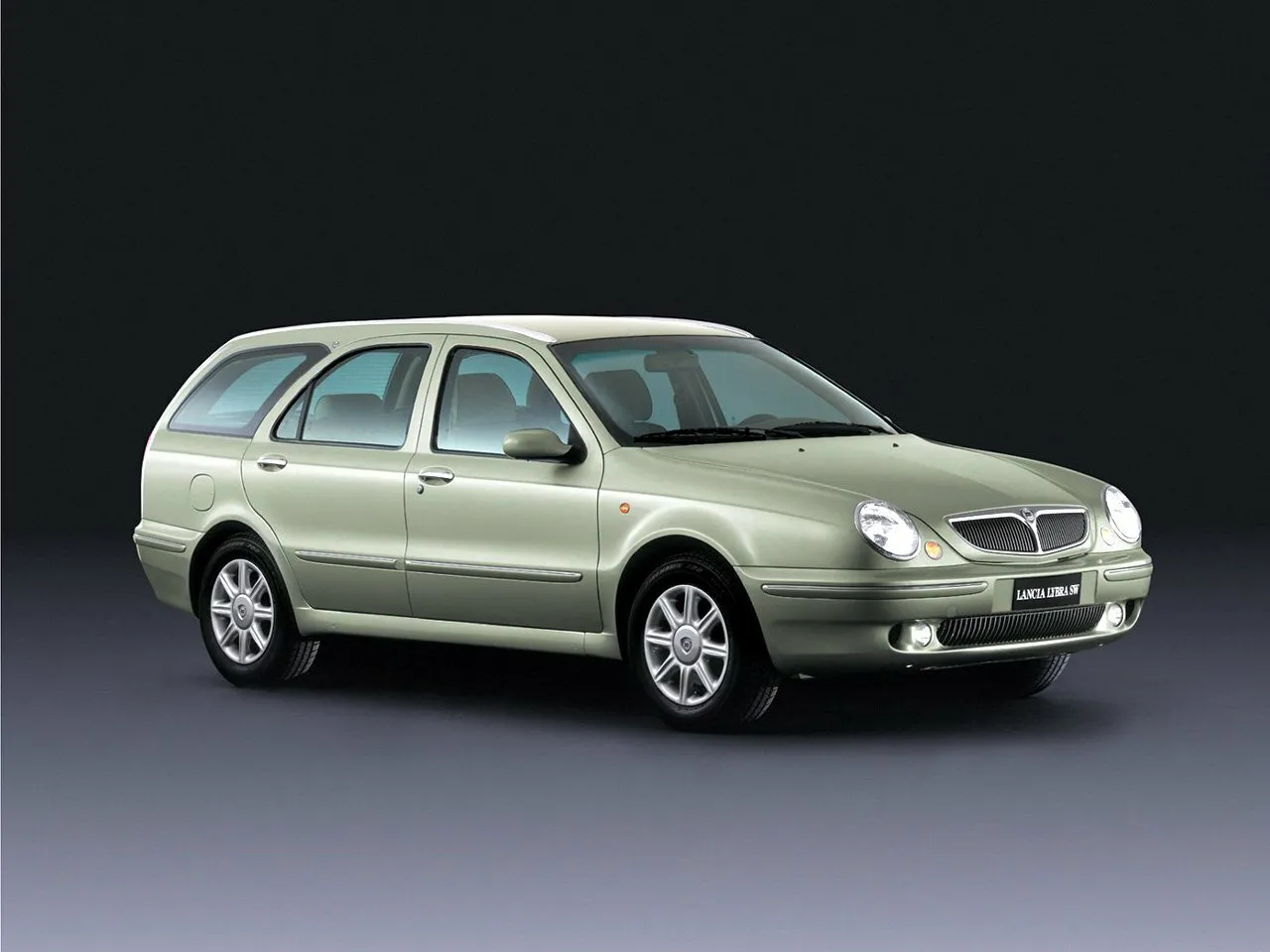 Lancia Lybra 