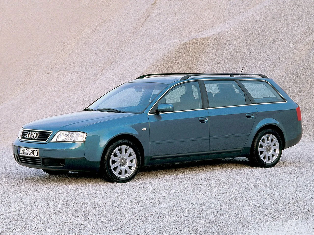 Audi A6 II (C5)