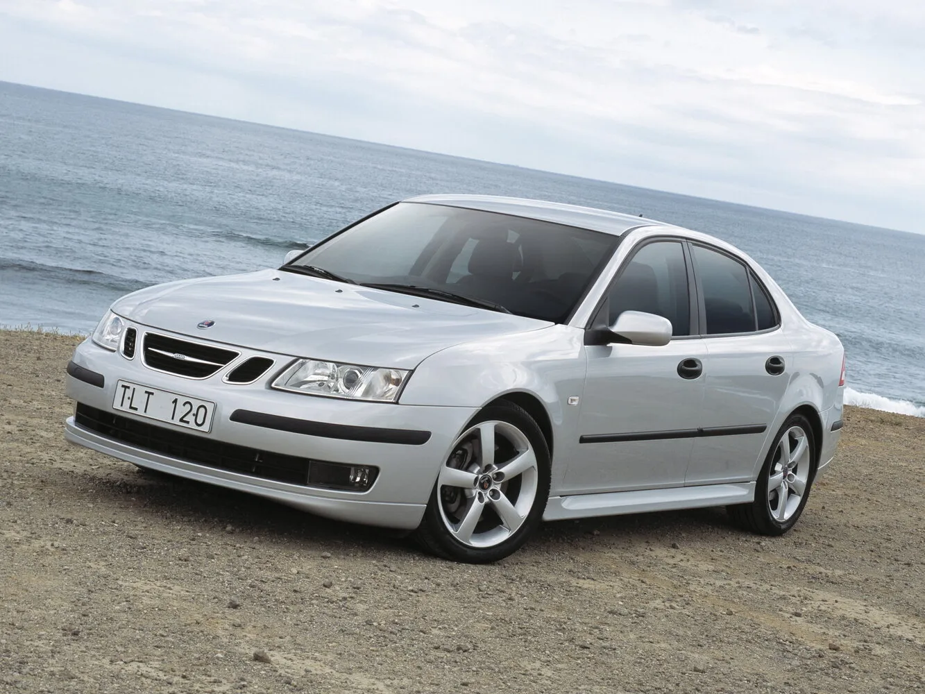 Saab 9-3 1.9d MT (120 л.с.)