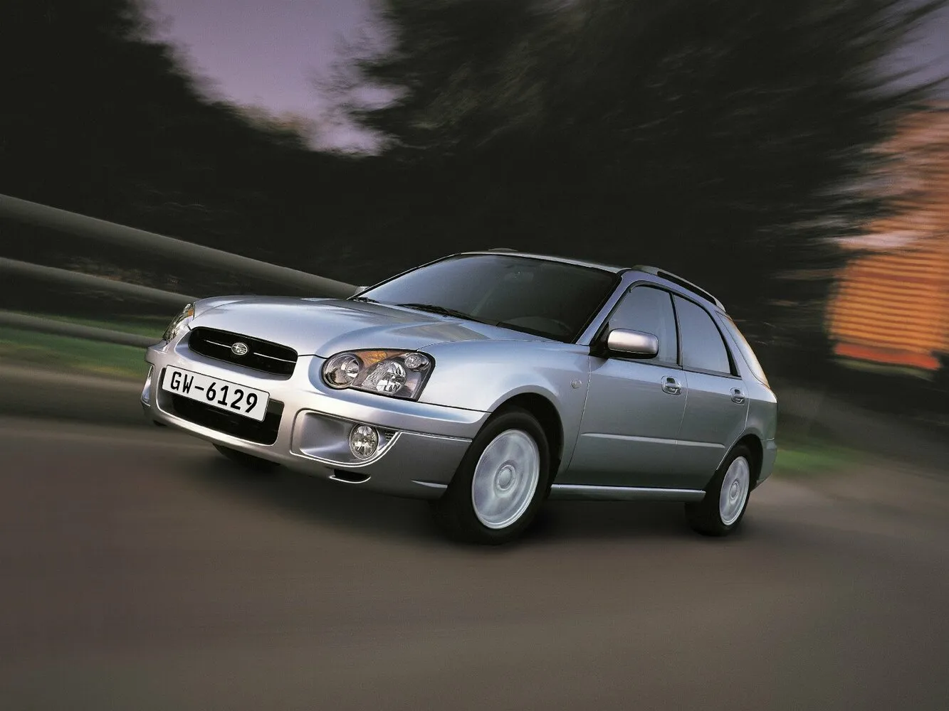 Subaru Impreza 2.5 MT (165 л.с.) 4WD