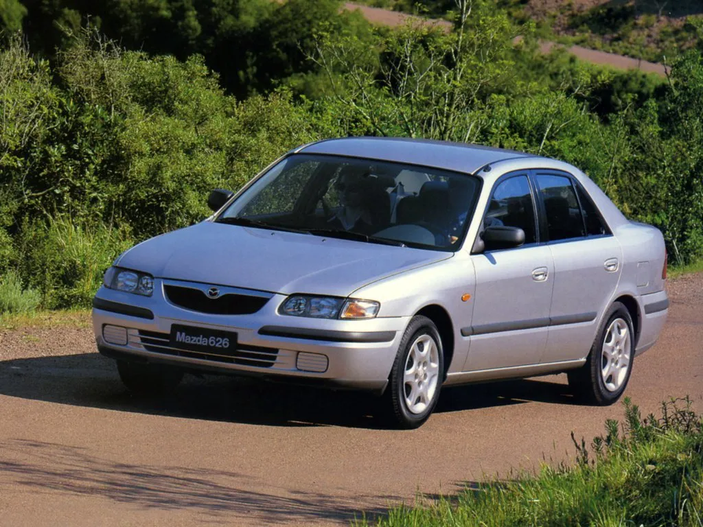 Mazda 626 2.0d MT (110 л.с.)