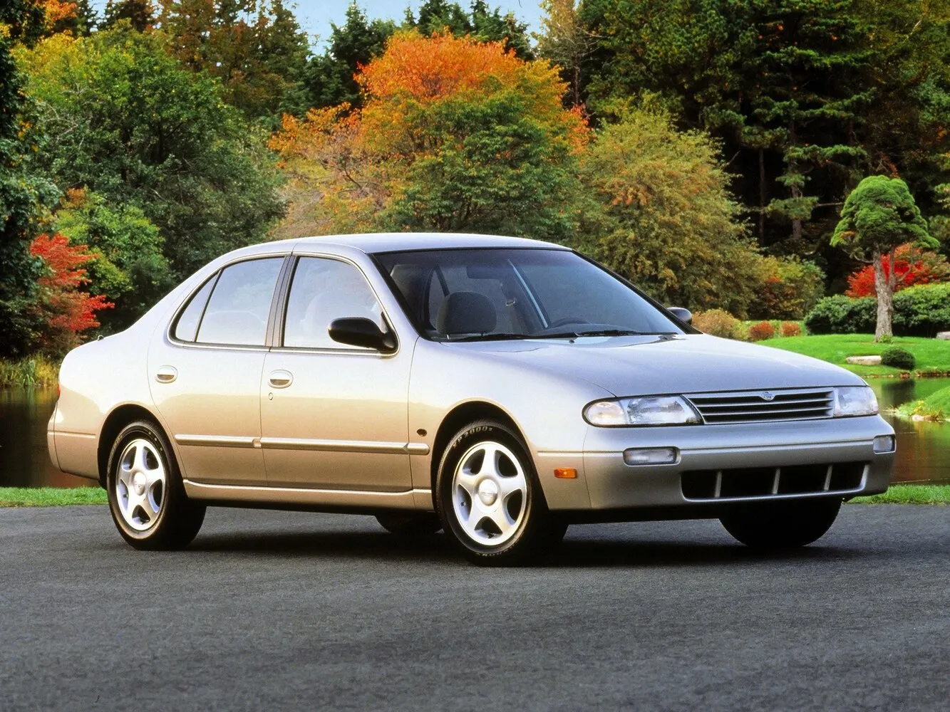 Nissan Altima II (L30)