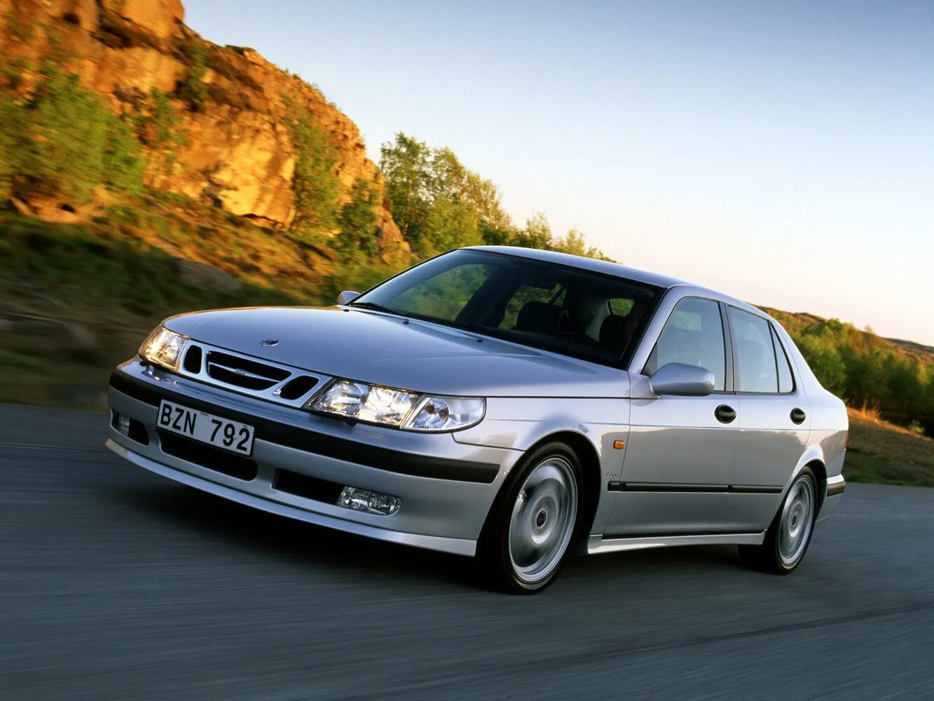 Saab 9-5 2.3 MT (230 л.с.)