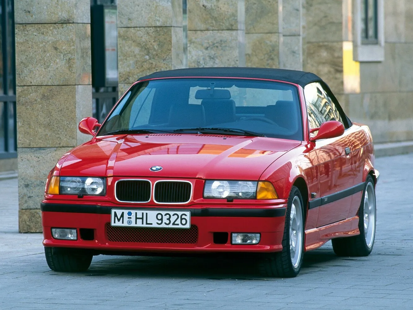 BMW M3 3.0 MT (286 л.с.)