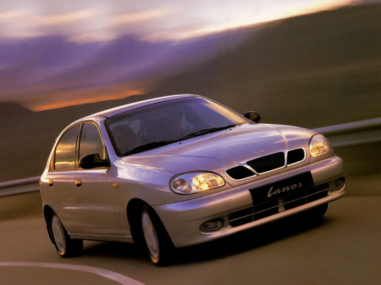 Daewoo Lanos 1.4 MT (75 л.с.)