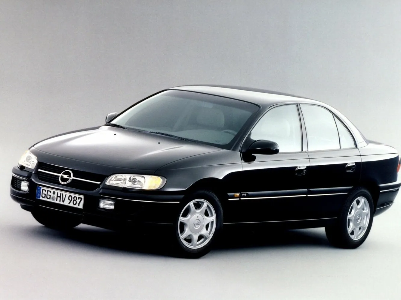 Opel Omega B