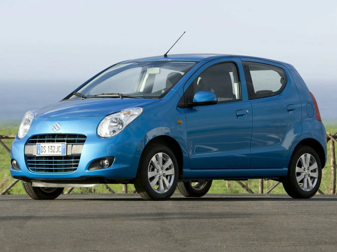Suzuki Alto VII (HA25)