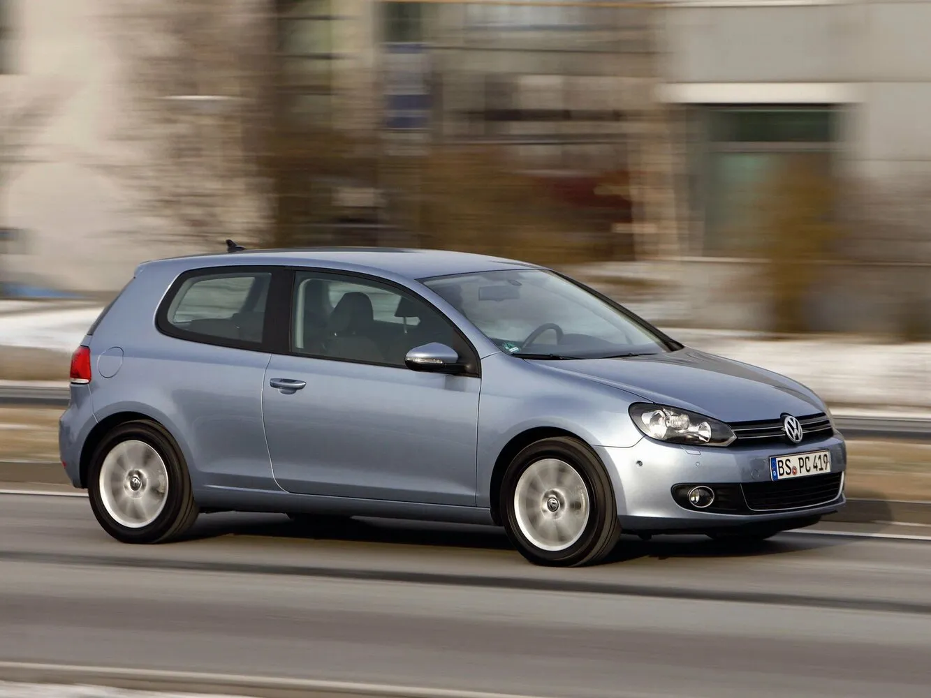 Volkswagen Golf 1.6d AMT (105 л.с.)