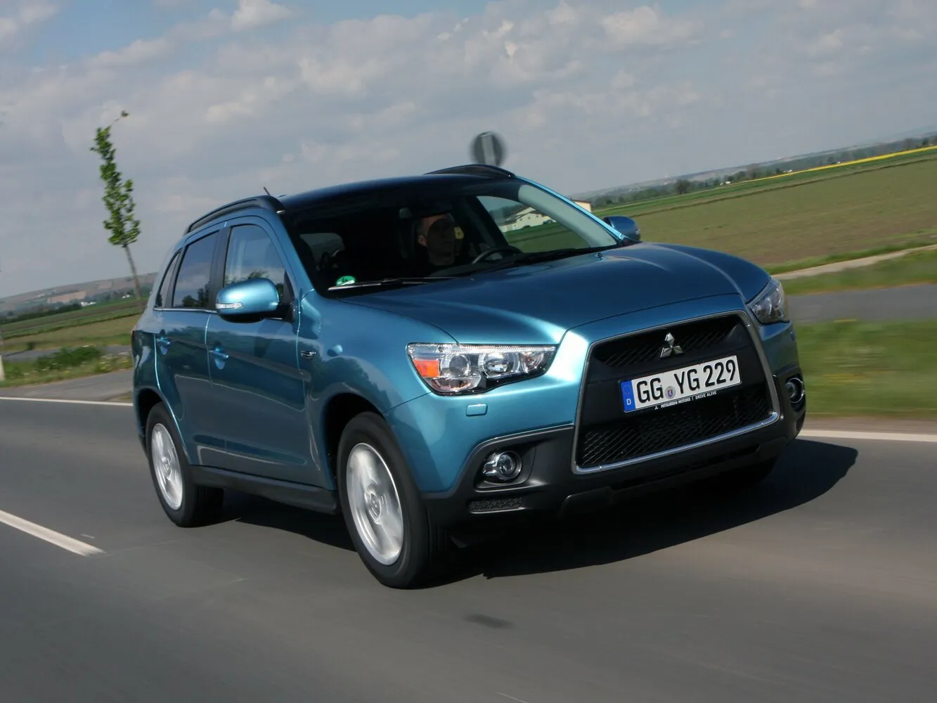 Mitsubishi ASX I