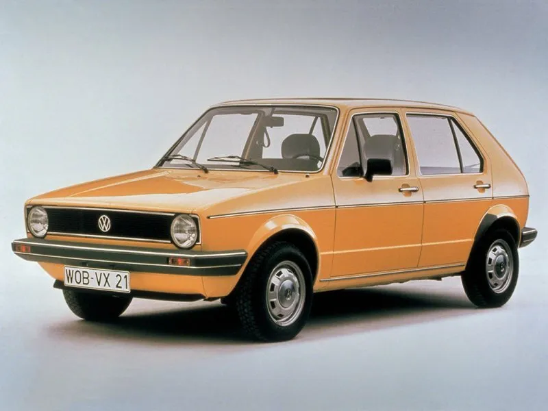 Volkswagen Golf 1.3 MT (60 л.с.)