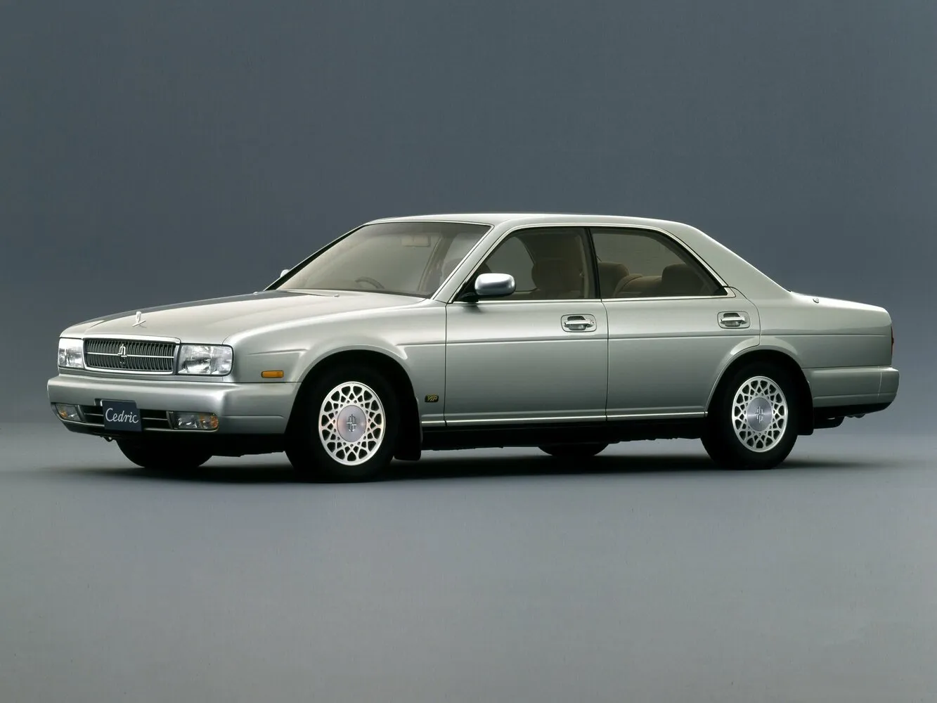 Nissan Cedric VIII (Y32)