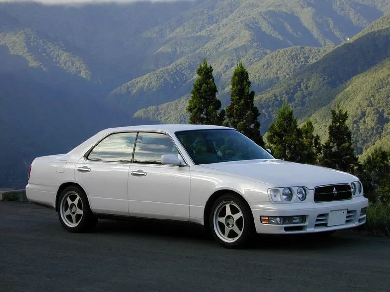 Nissan Cedric IX (Y33)