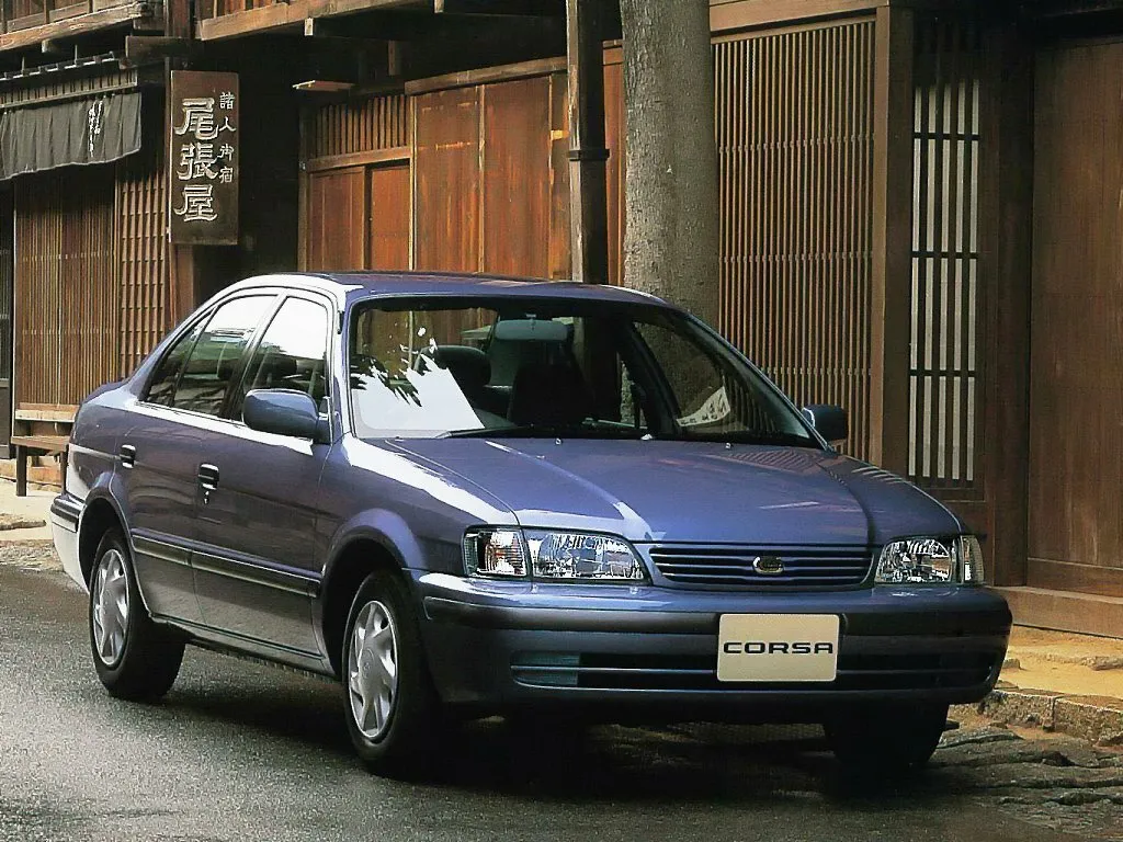 Toyota Corsa 1.3 AT (88 л.с.)