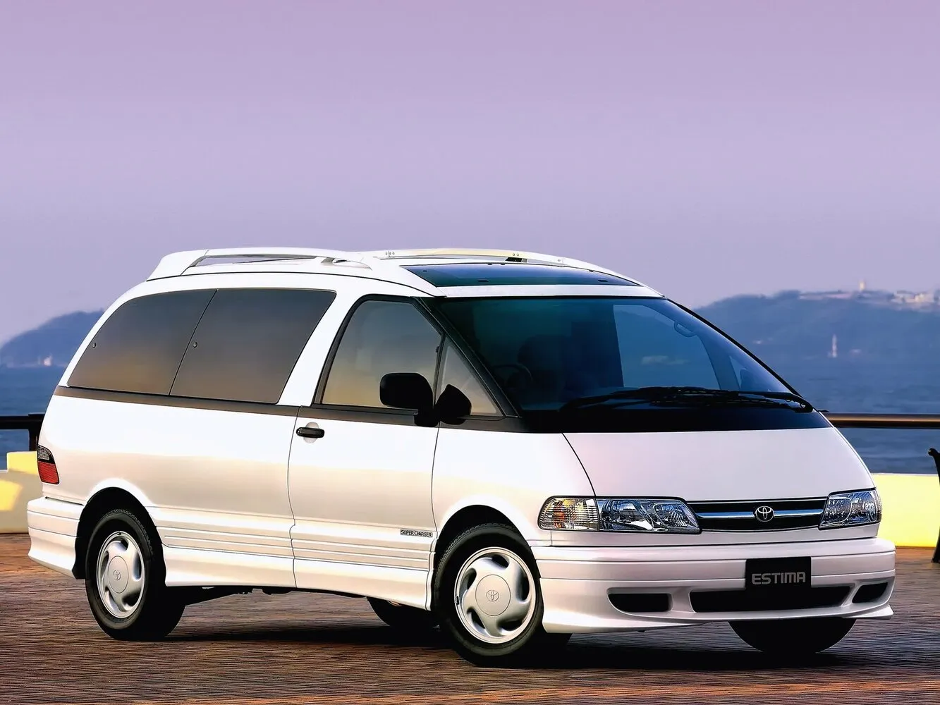 Toyota Estima I