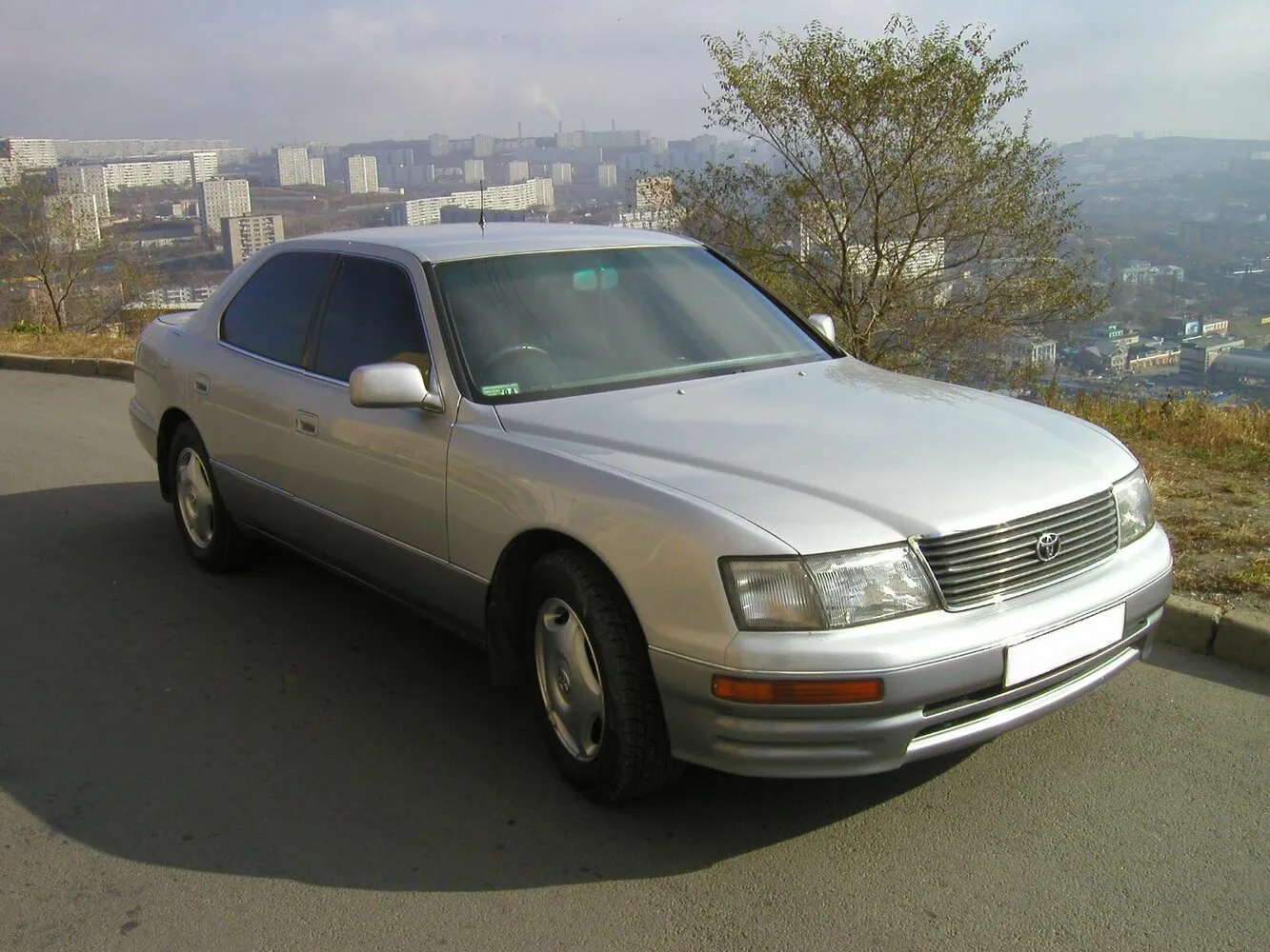 Toyota Celsior II (F20)