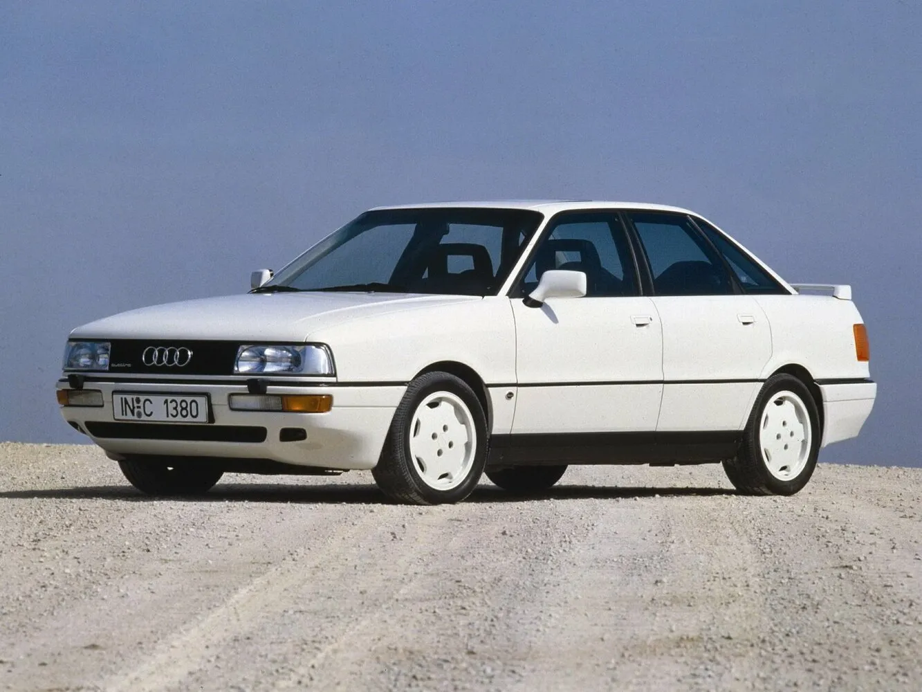 Audi 90 II (B3)