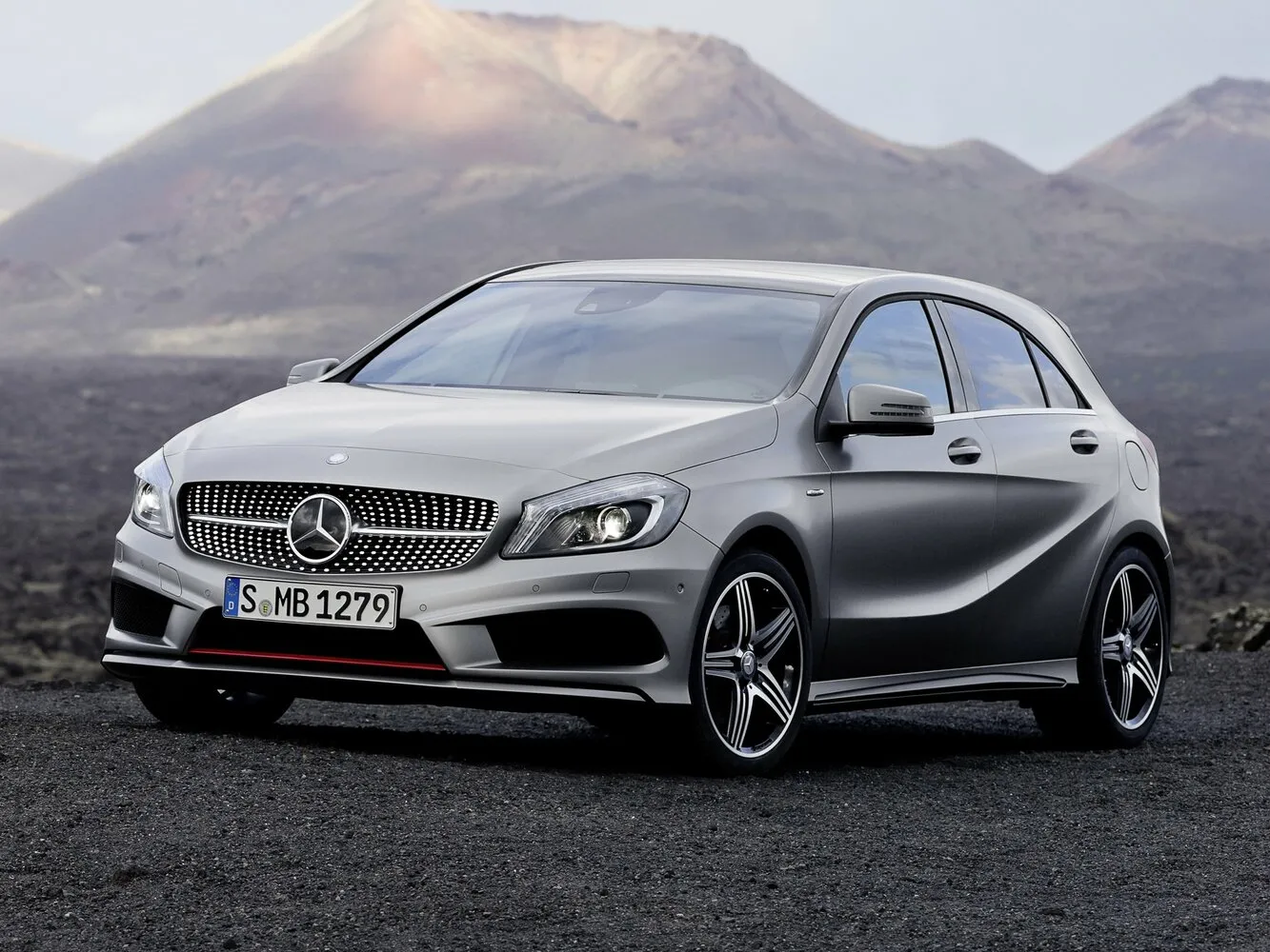 Mercedes-Benz A-Класс III (W176)