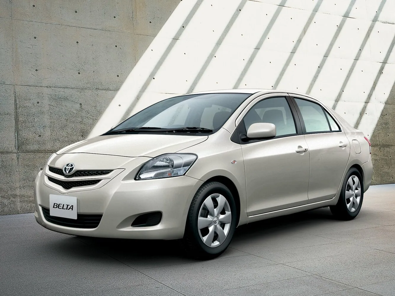 Toyota Belta I